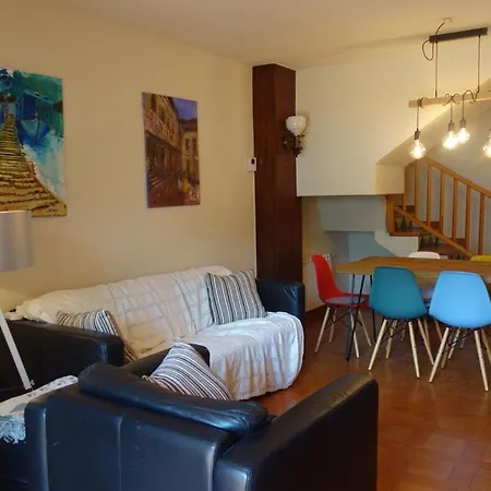 House With Shared Pool, 2 Bathrooms, 700m From Beach Calella De Palafrugell