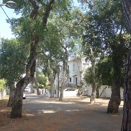 Holiday home House With Shared Pool, 2 Bathrooms, 700m From Beach *