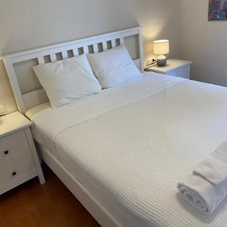 Holiday home House With Shared Pool, 2 Bathrooms, 700m From Beach